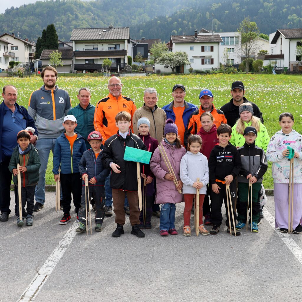 AC Hörbranz bei der Seeuferreinigung 2025